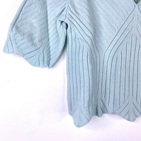 St John Wool Ribbed Knit Cropped Sweater Sz M Lt. Blue Scalloped Retro Art Deco - Picture 6 of 8